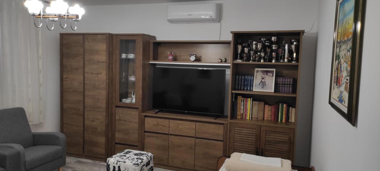 Tp Apartman 1 Krizevci Ngoại thất bức ảnh